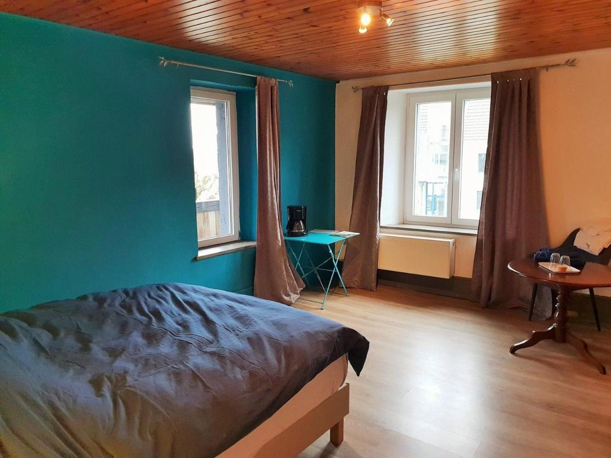 Au Petit Bonheur Bed and Breakfast Courgenay Buitenkant foto